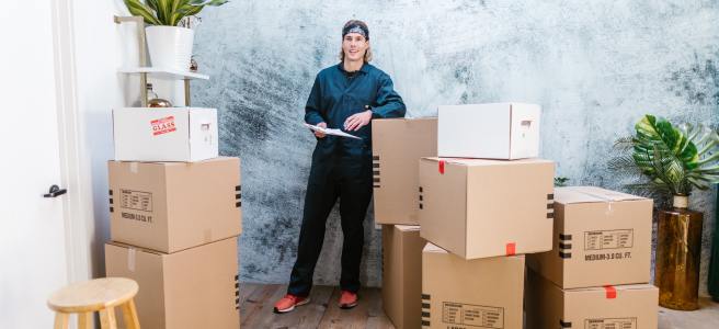 A MOVING OUT GUIDE FOR BEGINNERS: TOP 5 MOVING TIPS